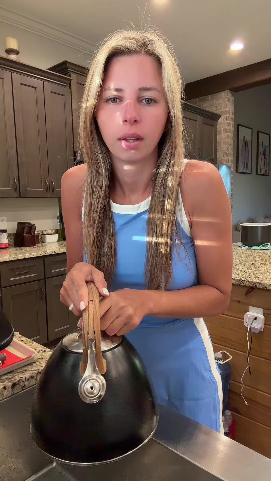 @Jasmine Sullivan
