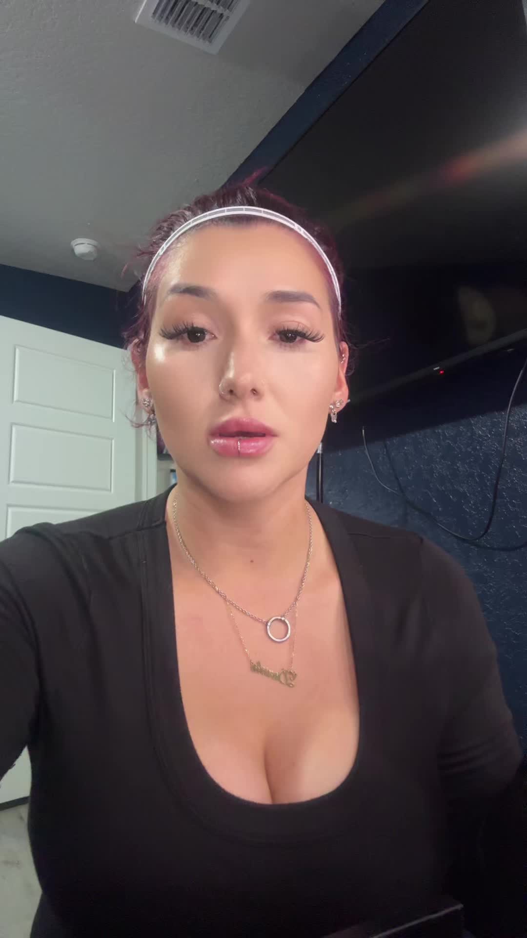 @Daniii