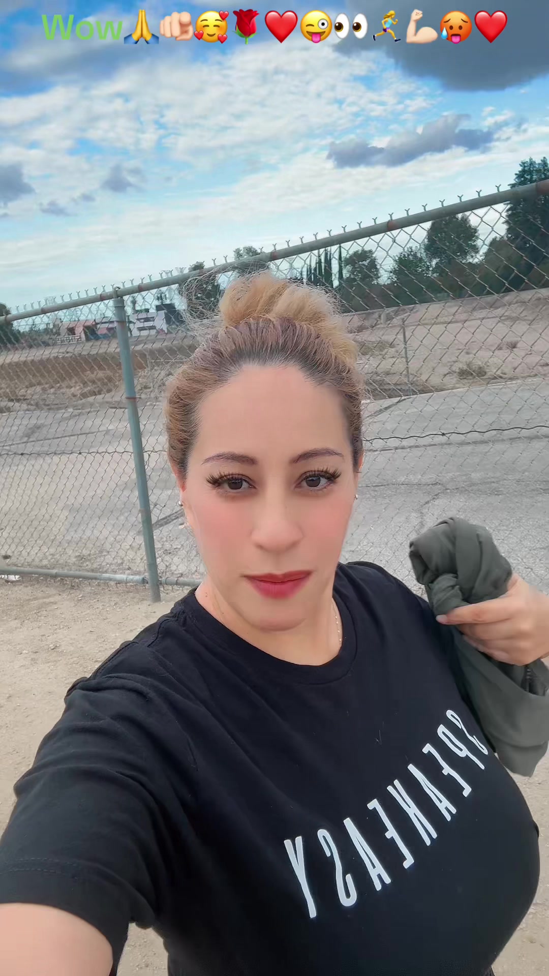 @Shakira ❤️💃🏼☺️🫦