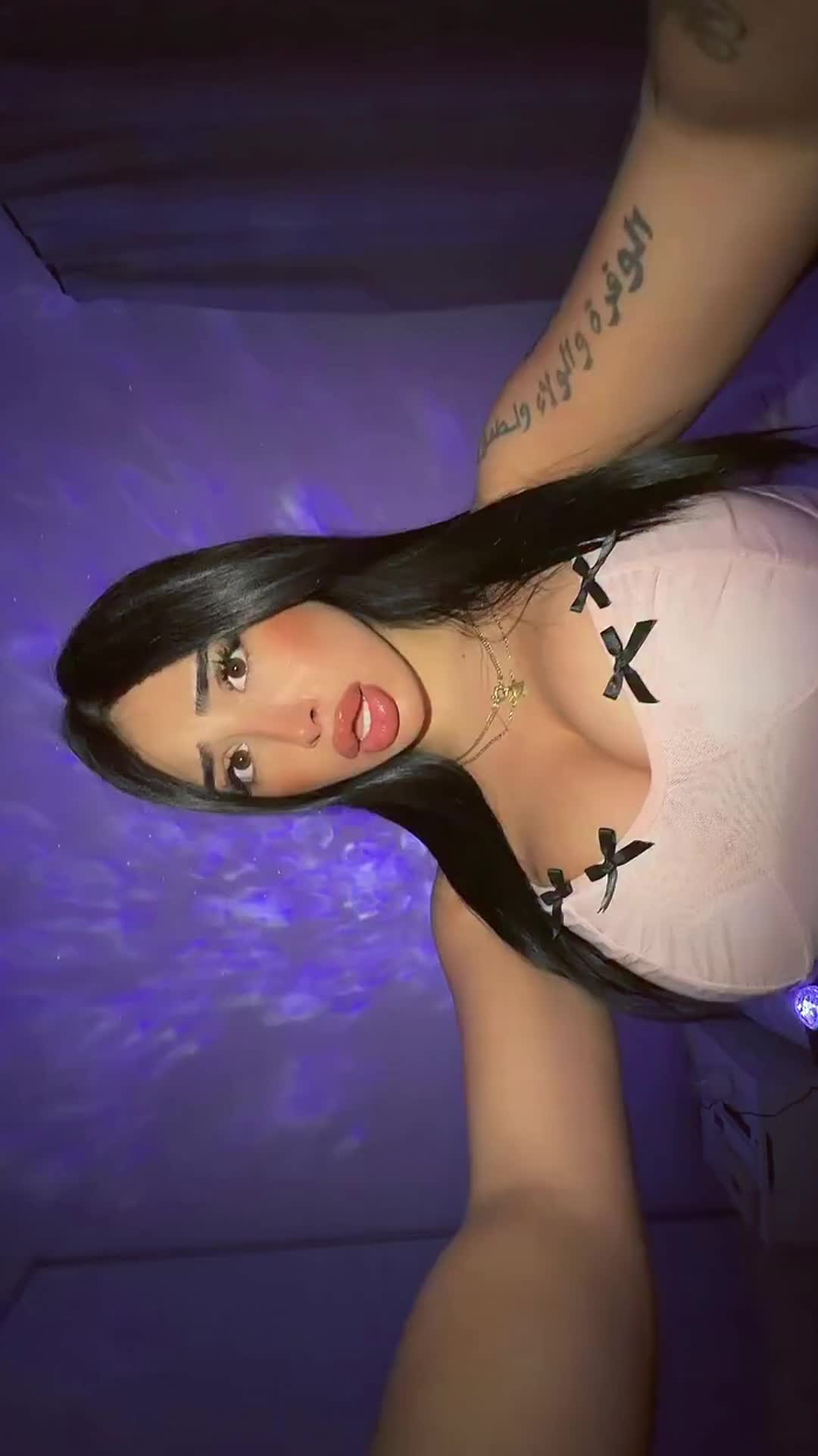 @Storytimeadriana