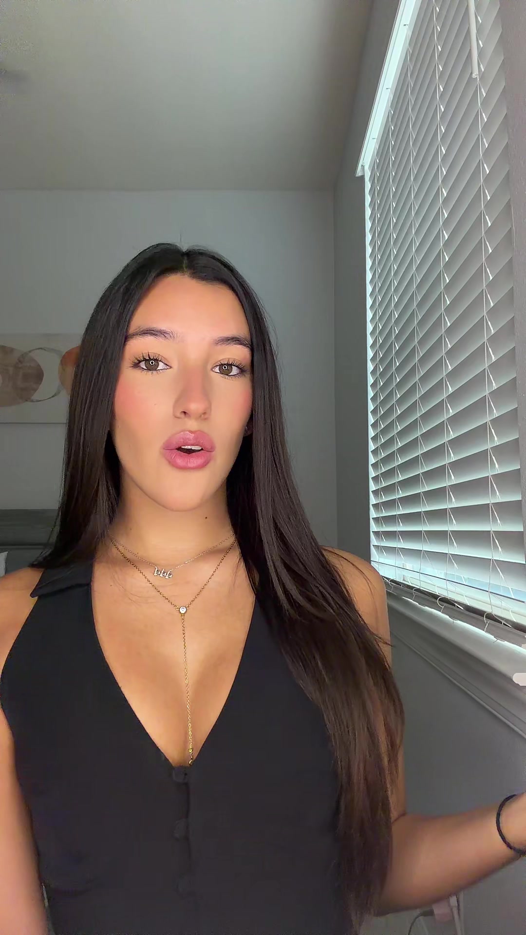 @ximena