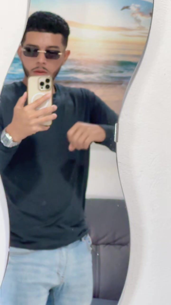 @Deglisj