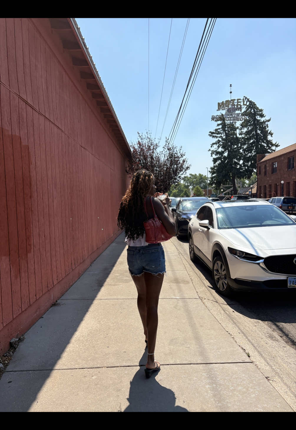 @Jbooog2