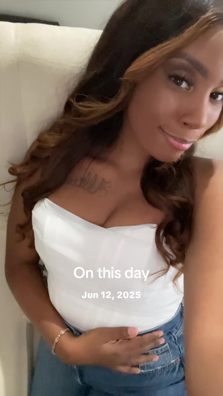 @Chellebelle