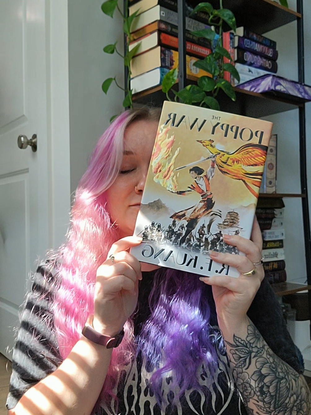 @Ashley 📚🐉🗡
