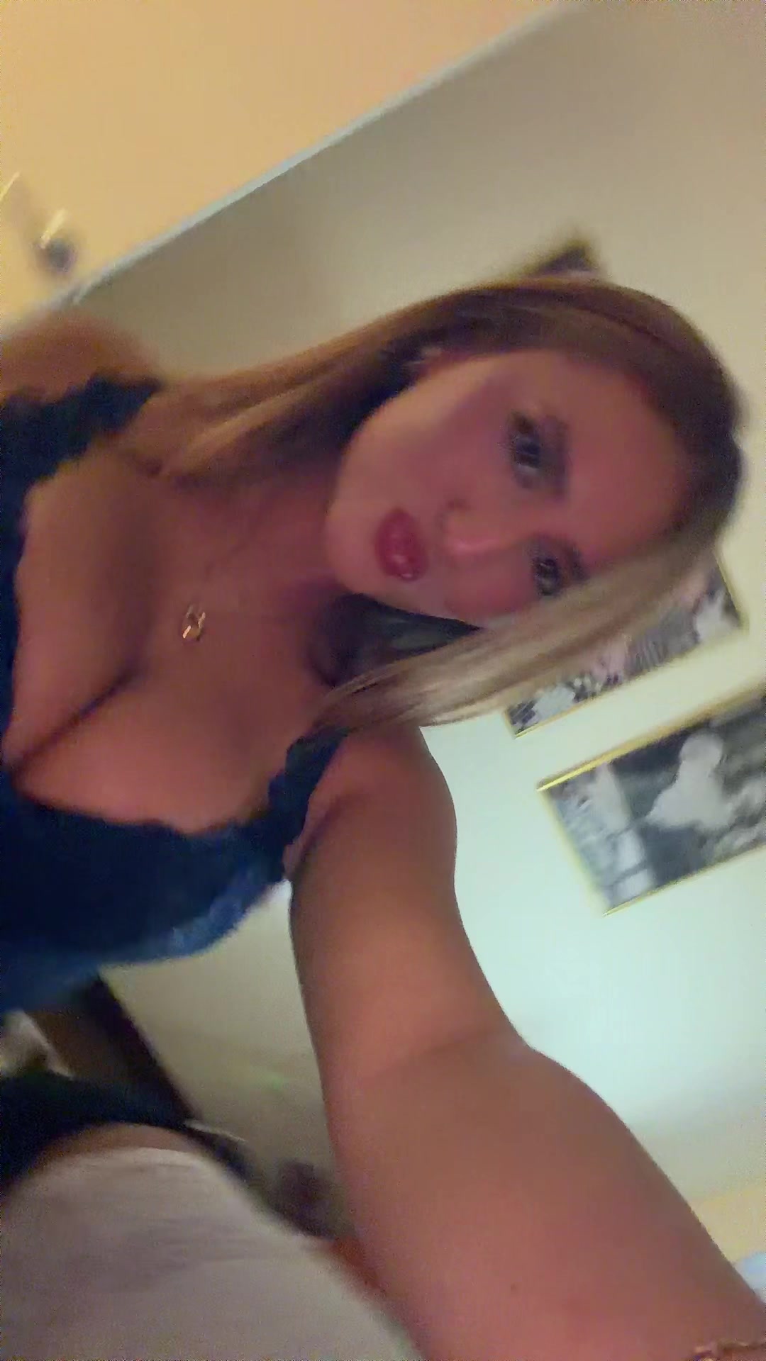 @emilychiarenza