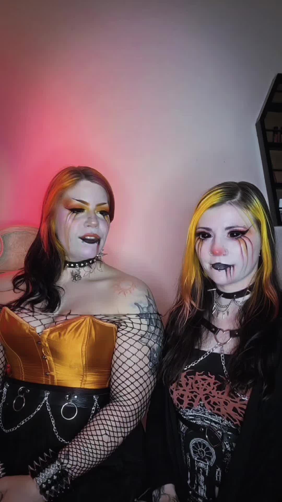 @Aurorakittty