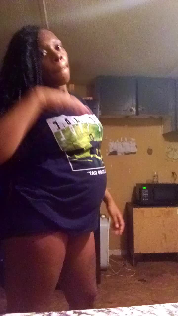 @Queshia
