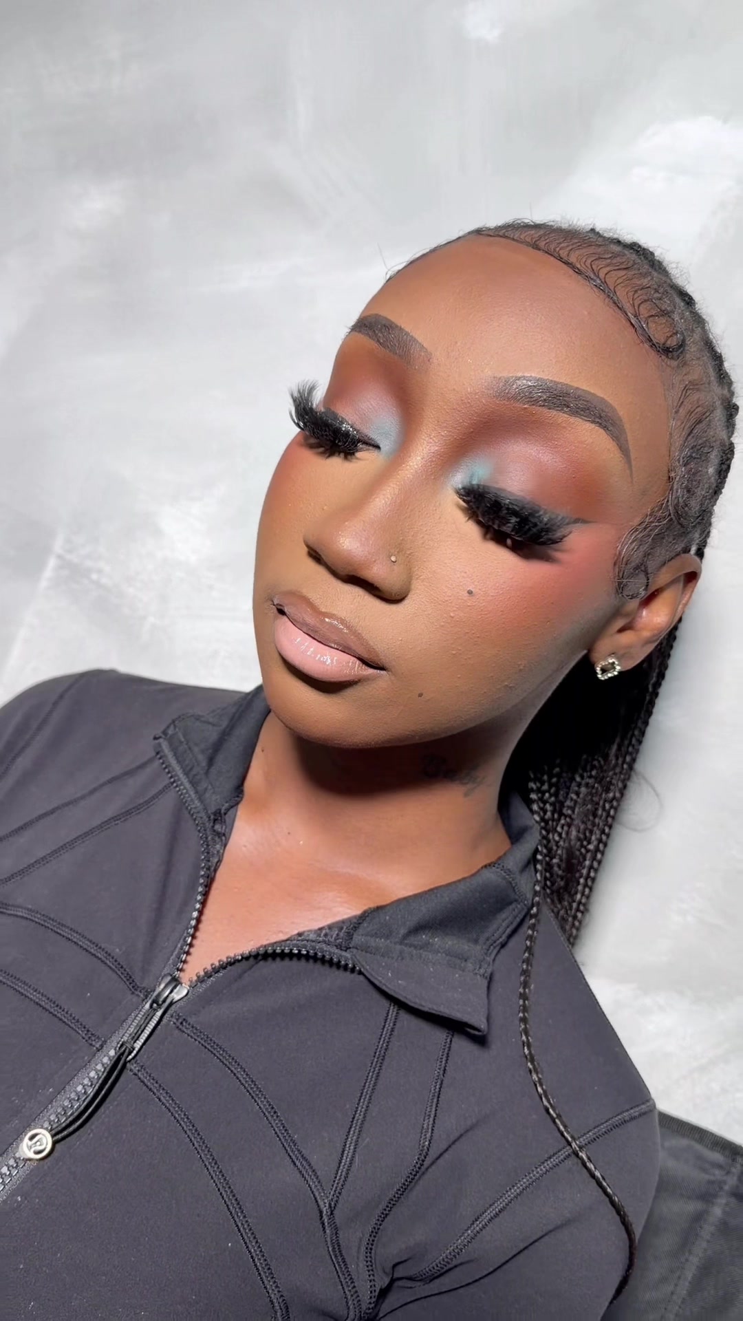 @THE GLAM ADDICT ๐