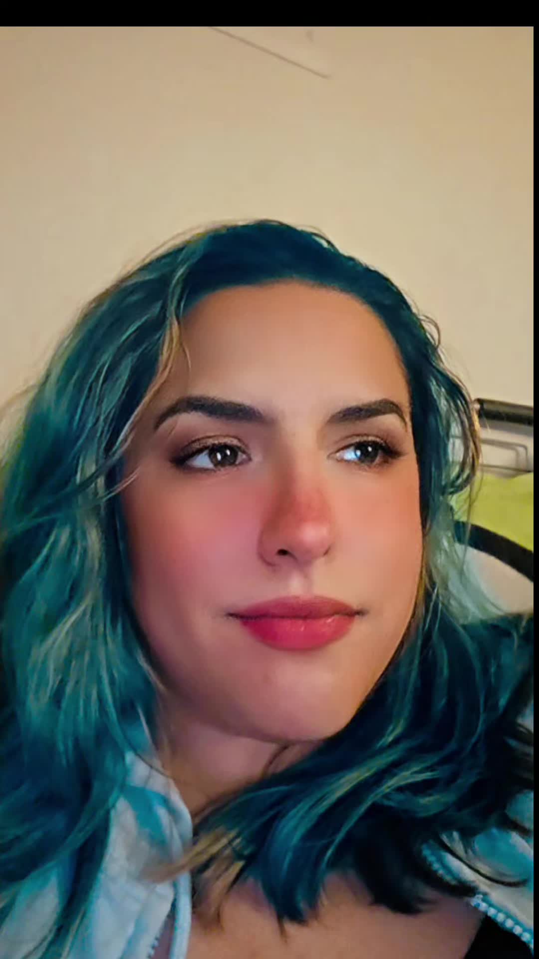 @WhyWeEvenHere09