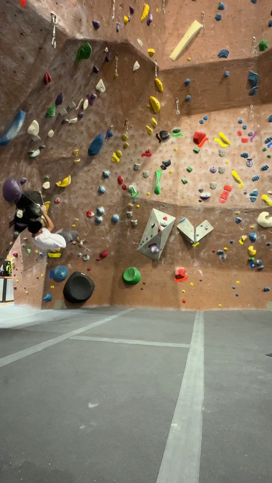 @emvclimbs