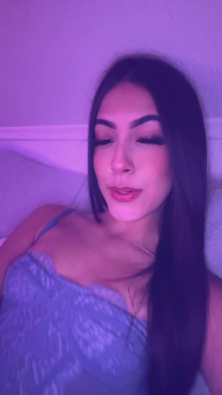 @Sarinhaa 🌺