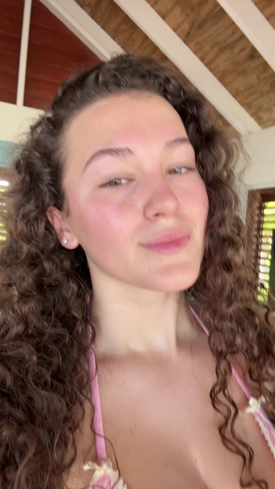 @Nicole