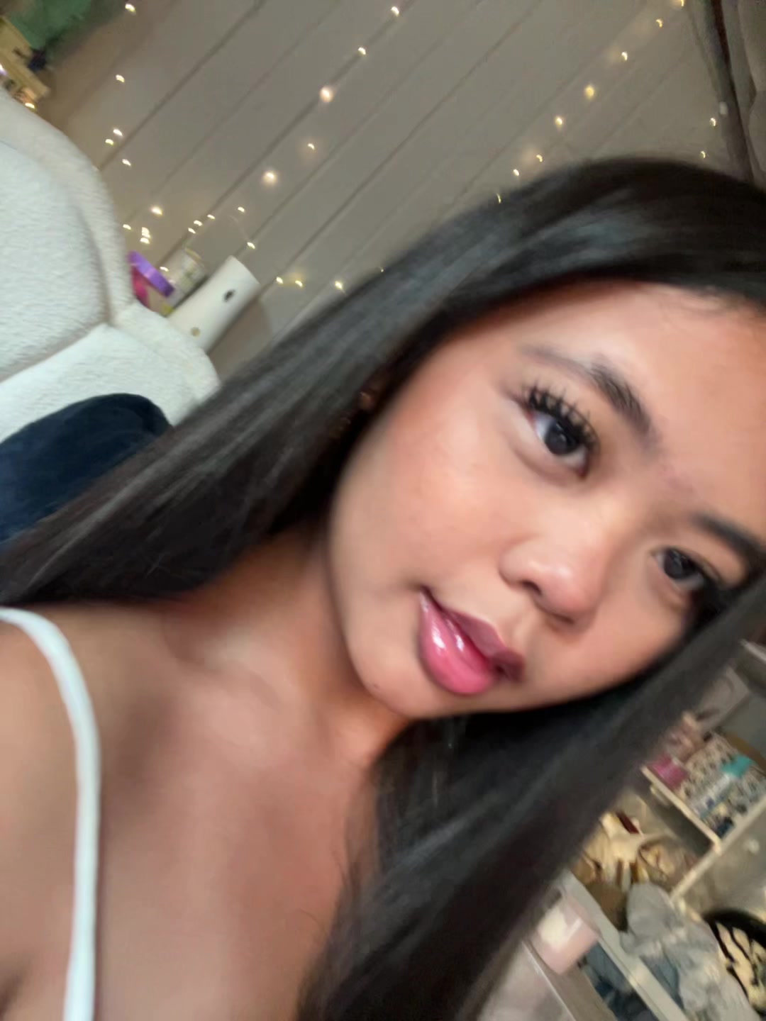 @Avaa🤍🌃🪩🥂