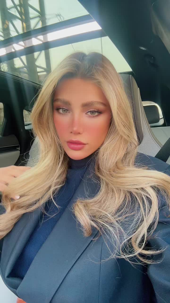 @pariaahari