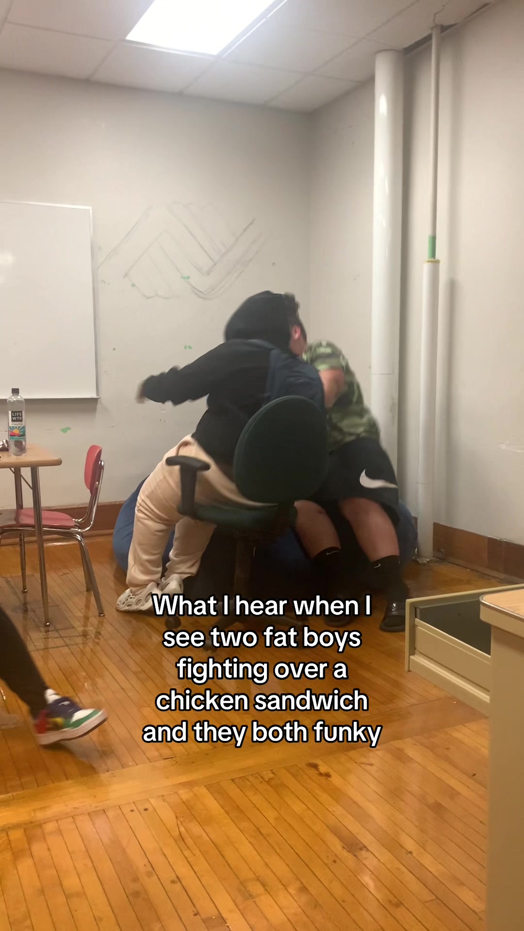 @Luhmike