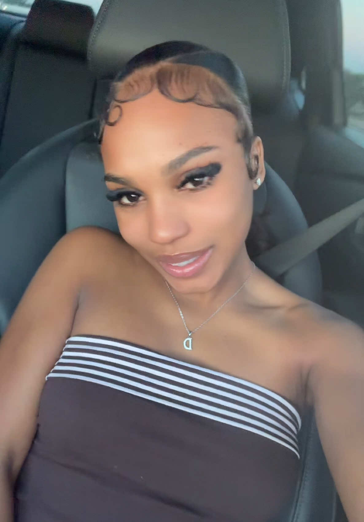 @Dontamia