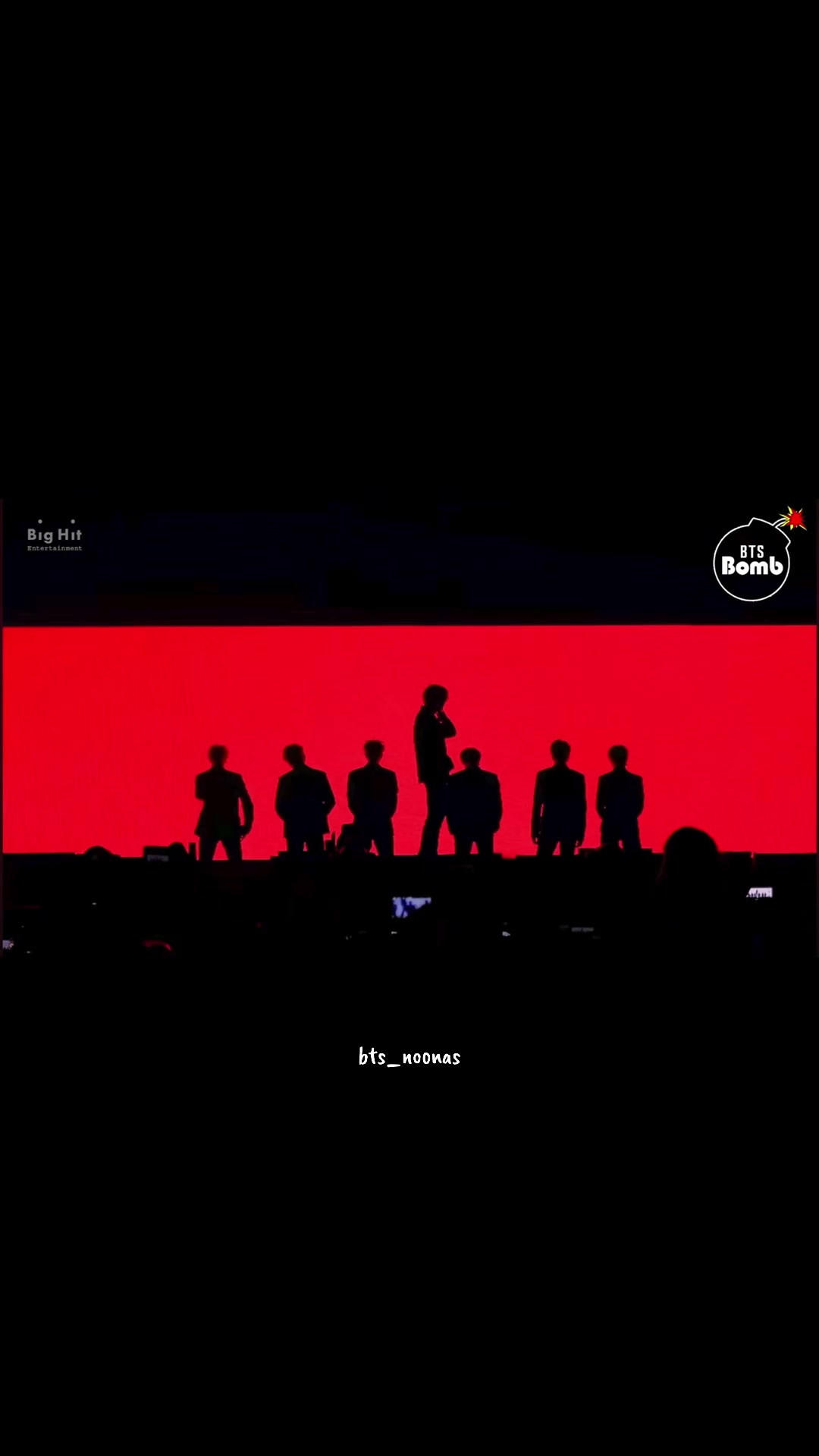 @Jung Kook high fived me ๐ฅนโท