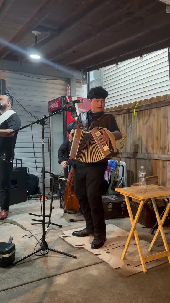 @Víctor Alfonso Moreno
