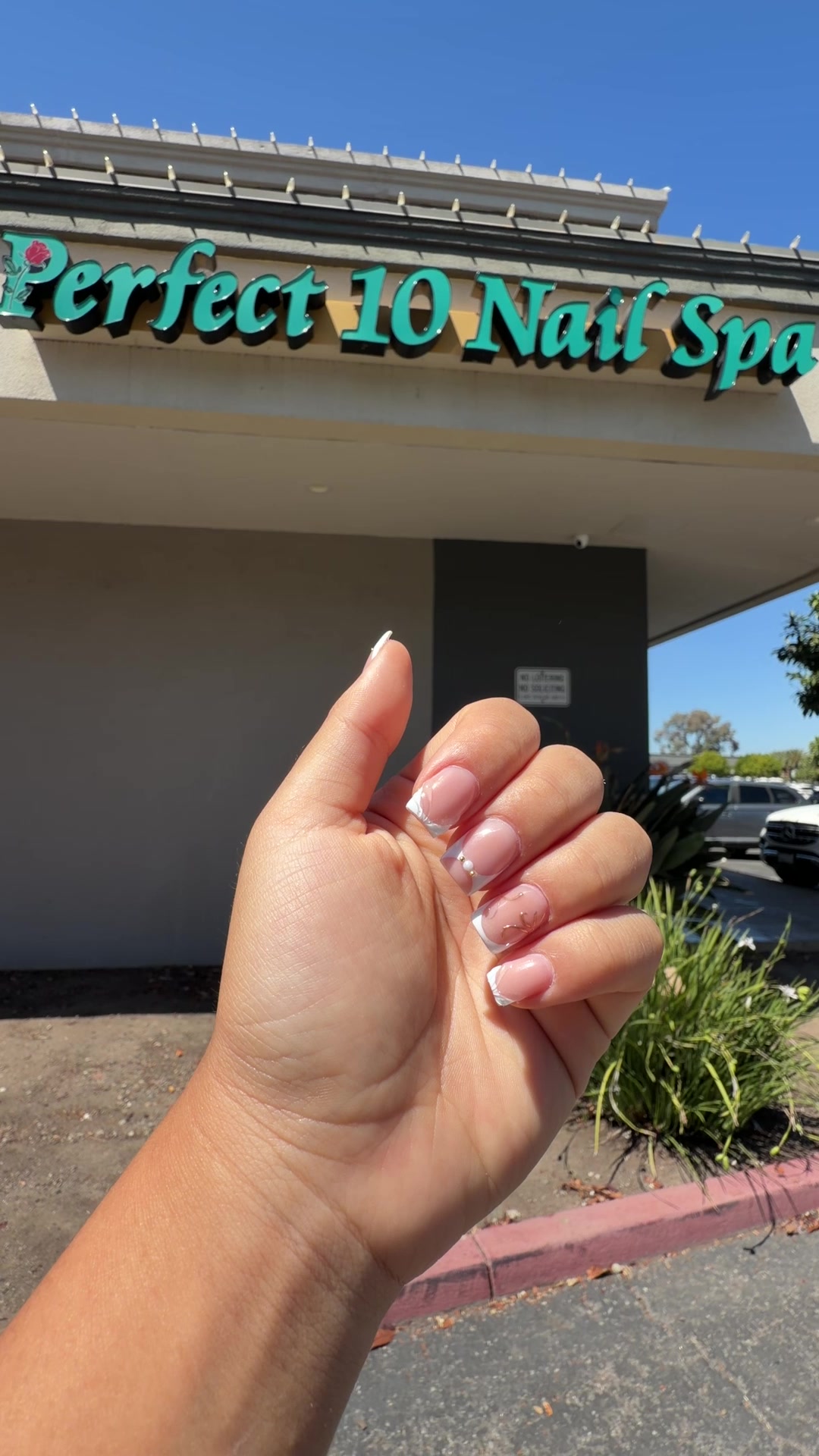 @Perfect10Nailspa