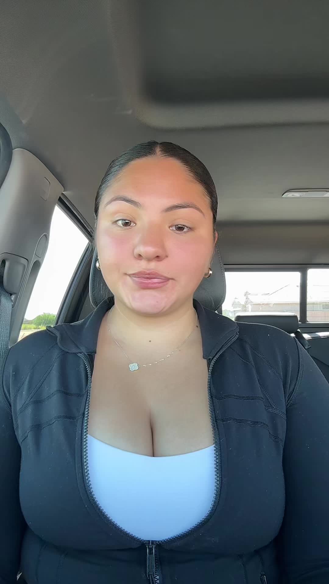@Rachelle
