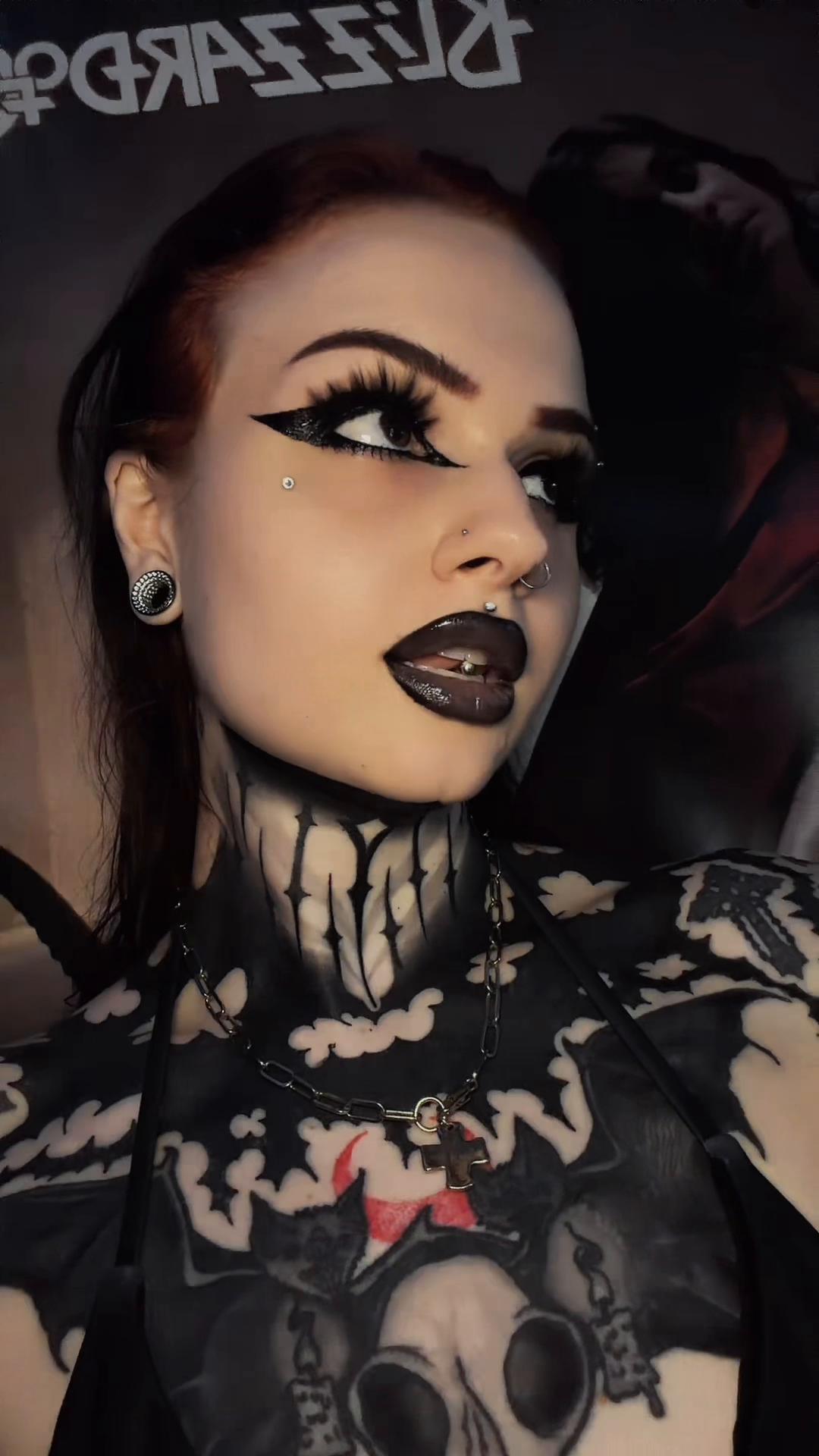 @˚ ♱ 𝔰𝔢𝔯𝔞𝔰 ♱˚