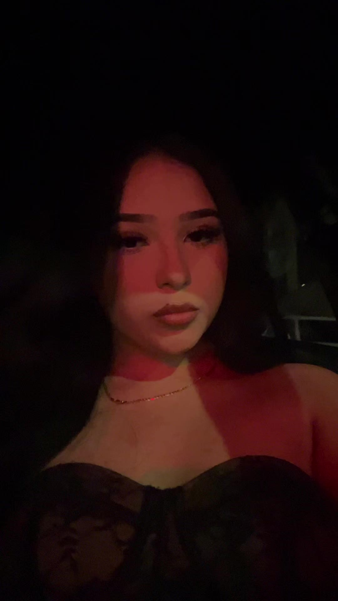 @👸🏻