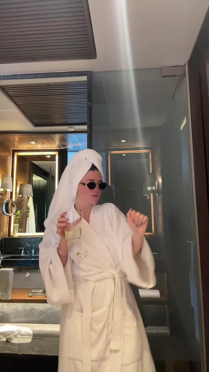 @lilchiknnugit
