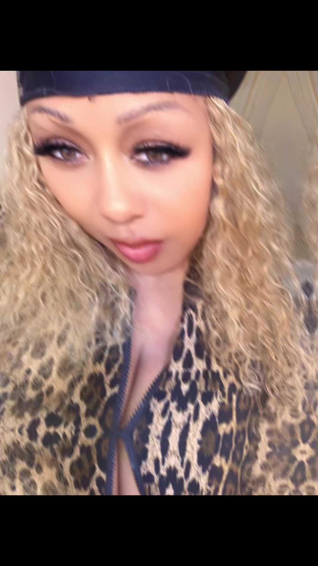 @Tina