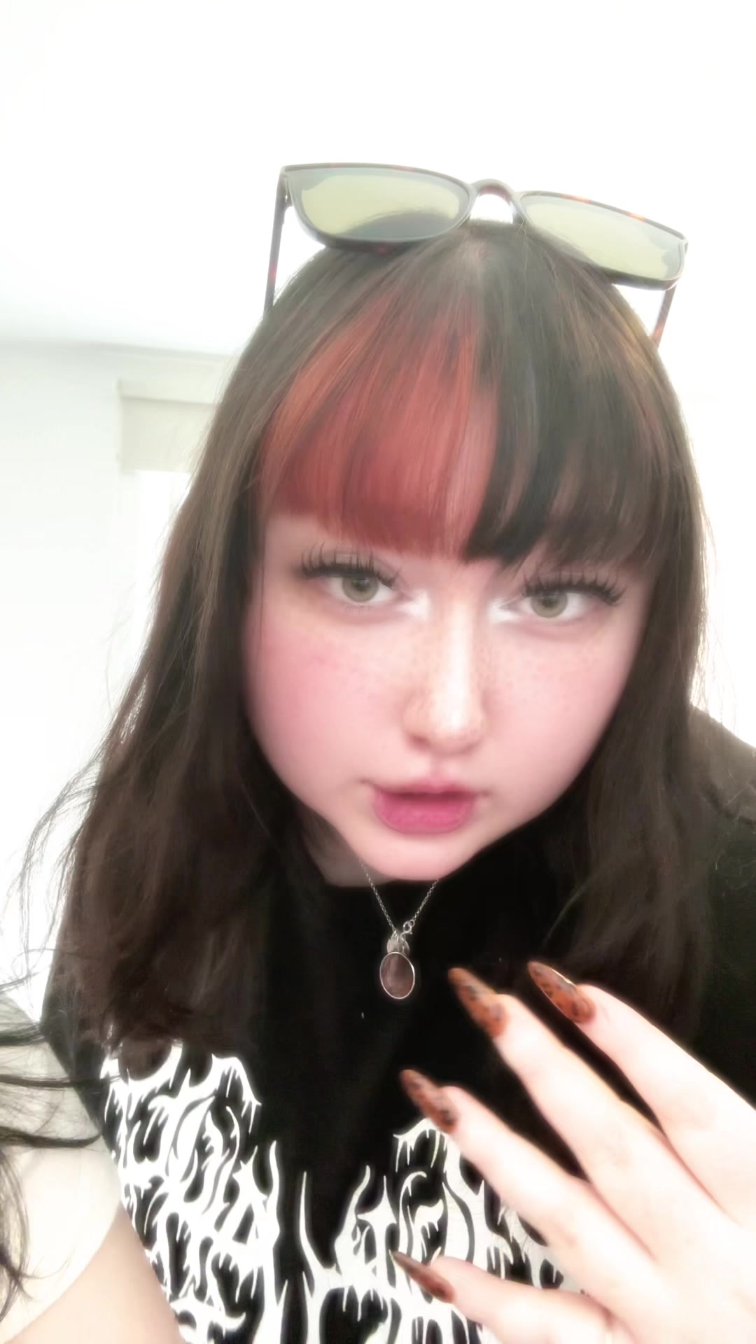 @sad doll