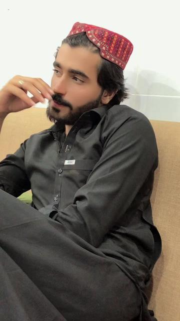 @SHAHABOOO GUJJAR ✌️😎
