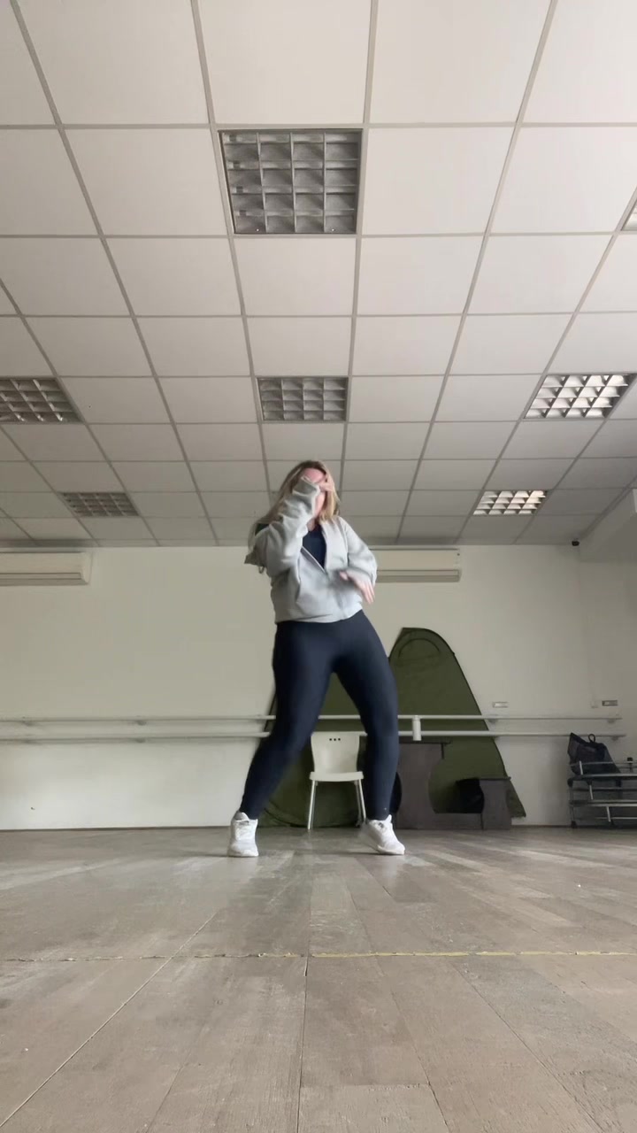 @danibom♡