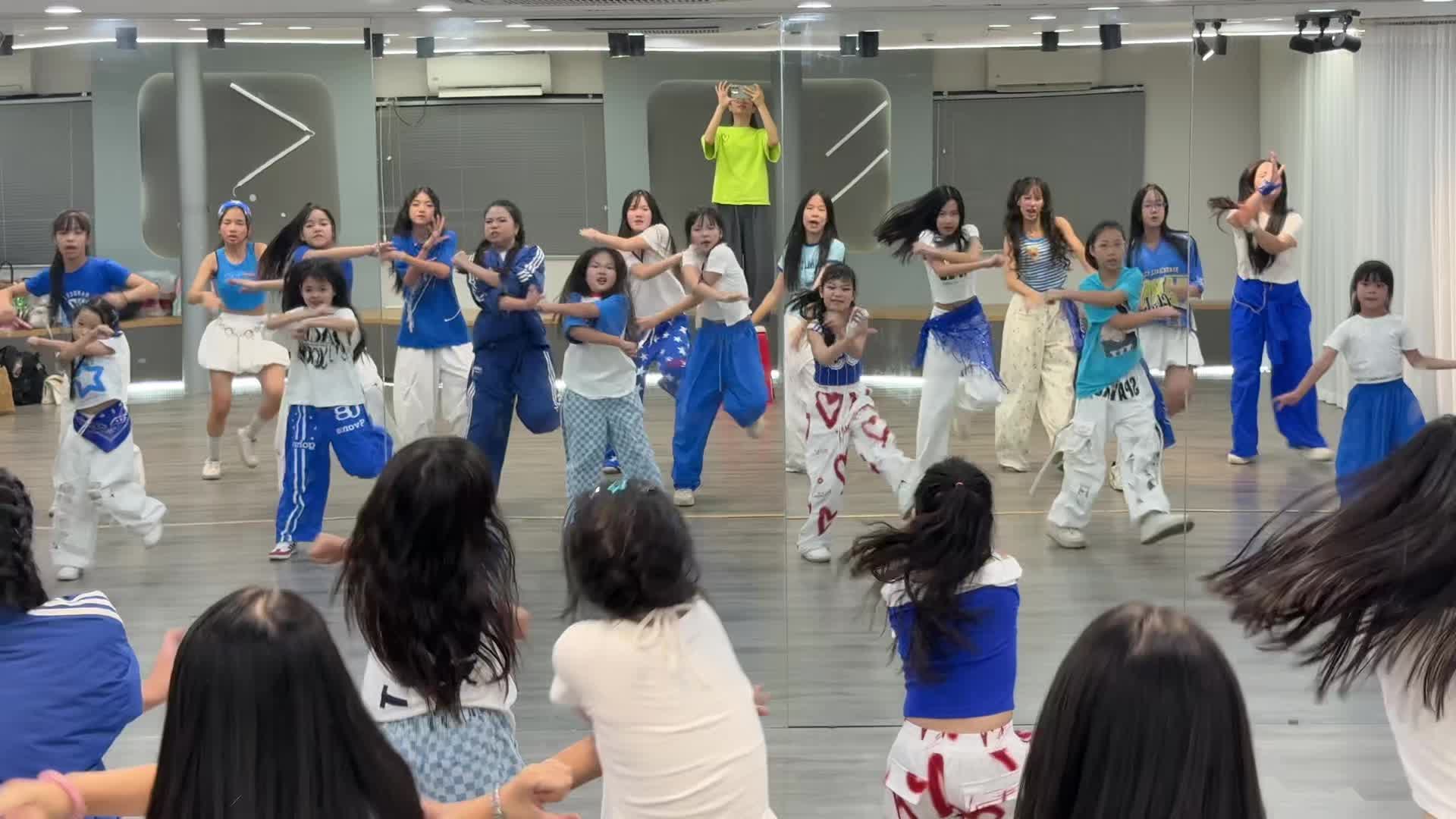 @Thầy Huy Kid Dance