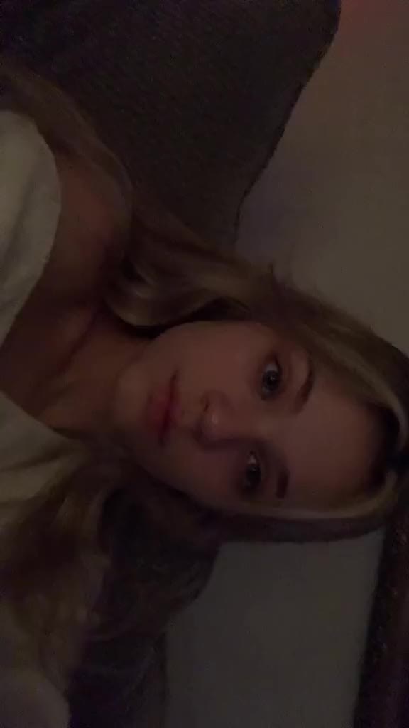 @notsofialianna