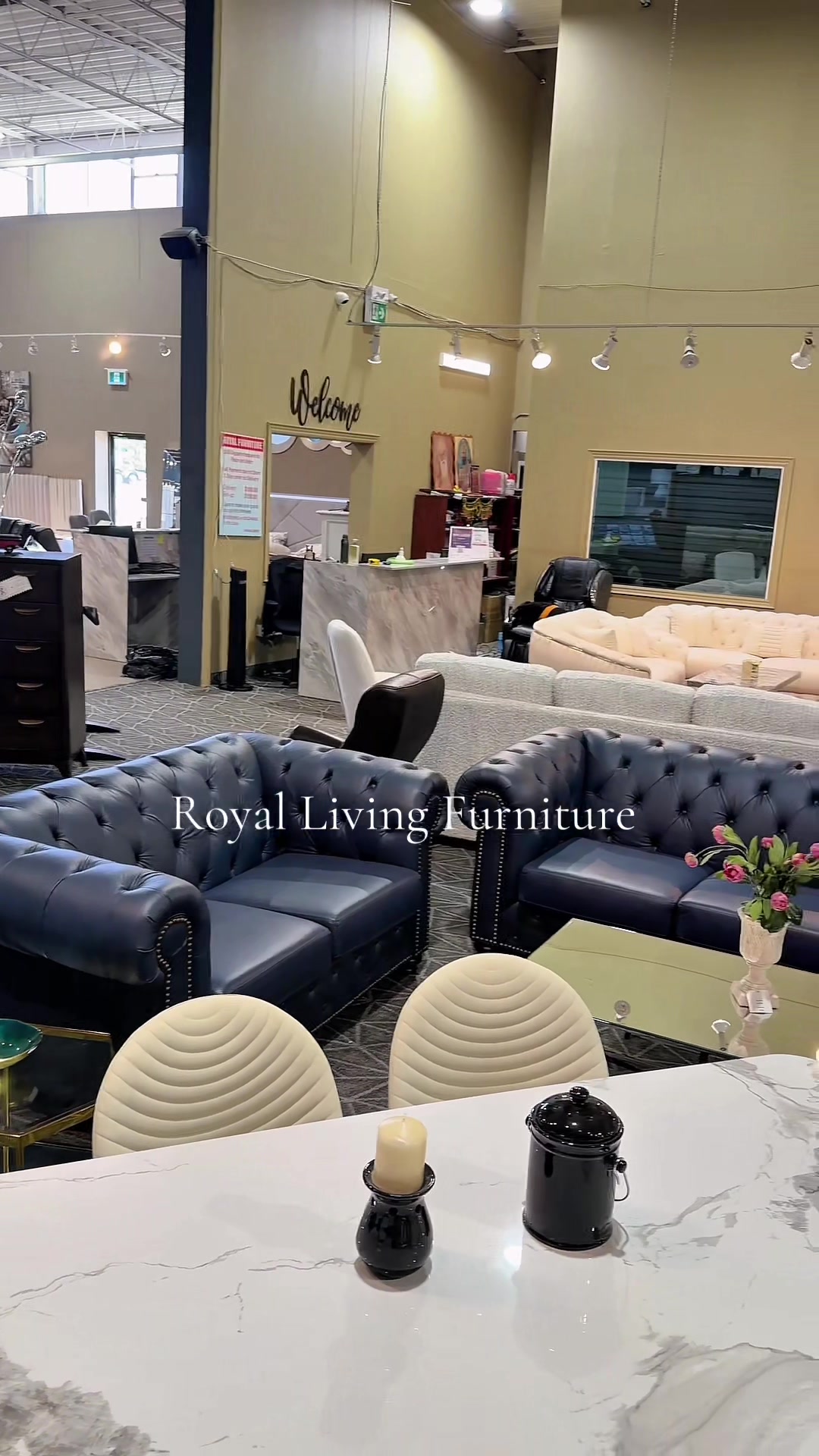 @Royal living furniture