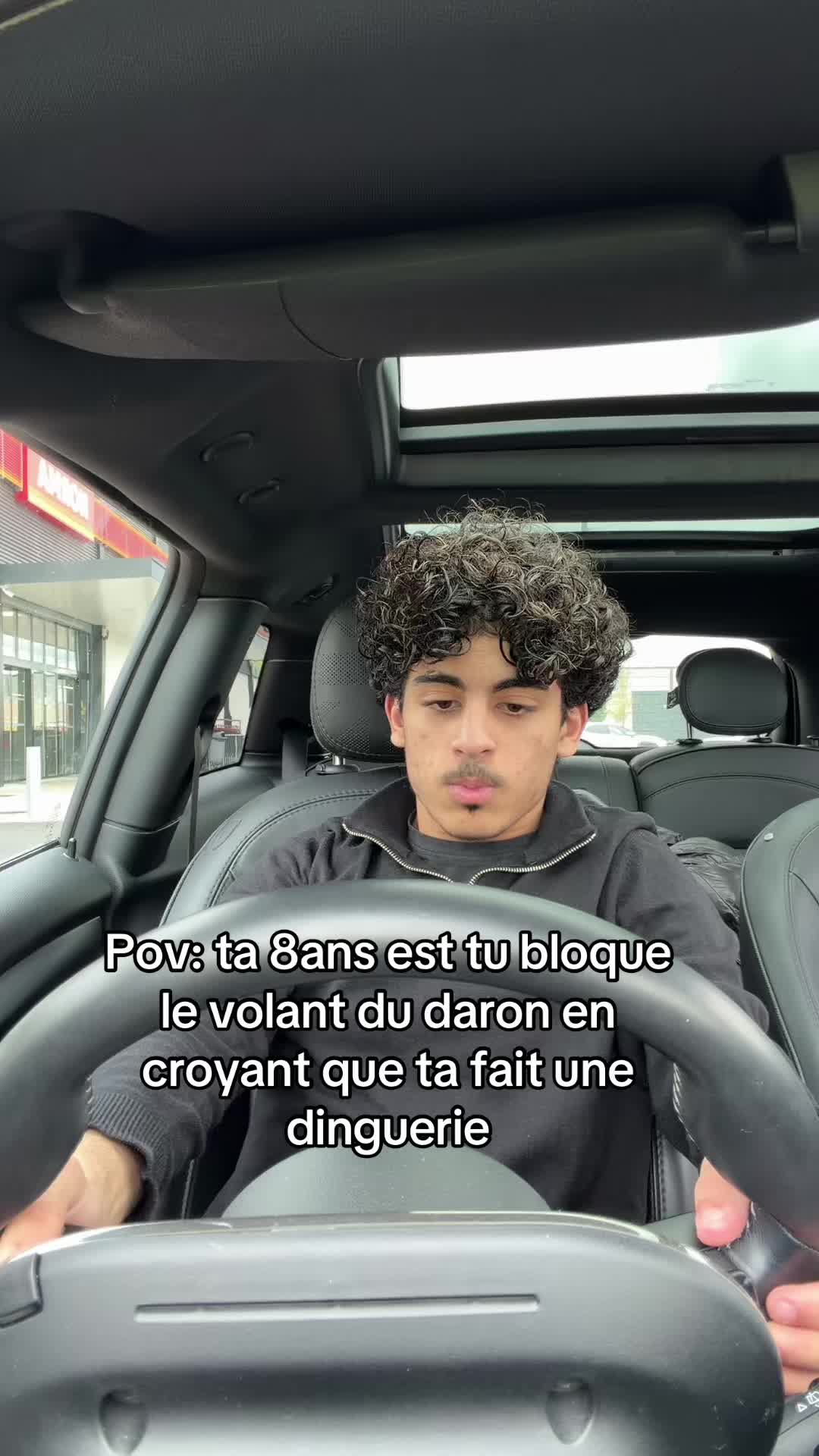 @𝙔𝙎𝙏&rsquo;🏄🏽&zwj;♂️