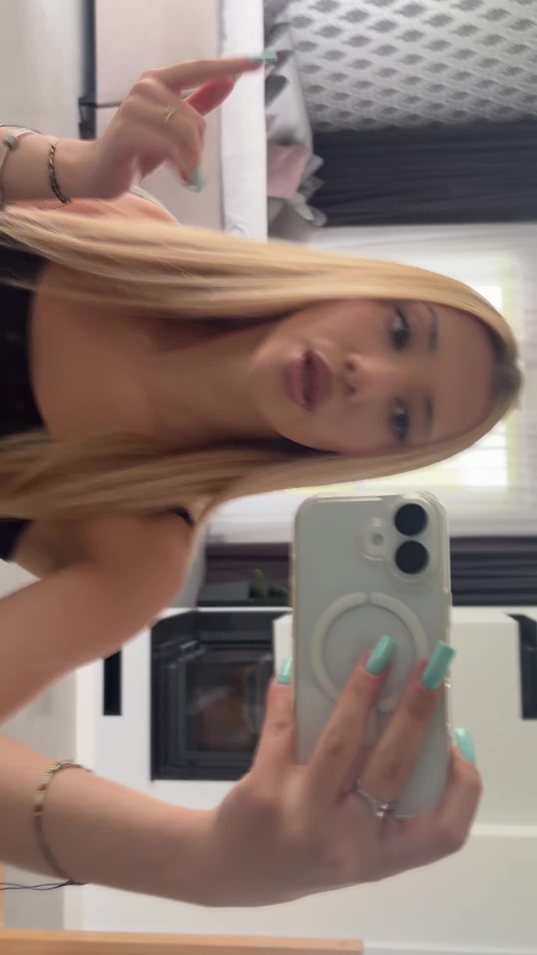 @ig:maddziia.x