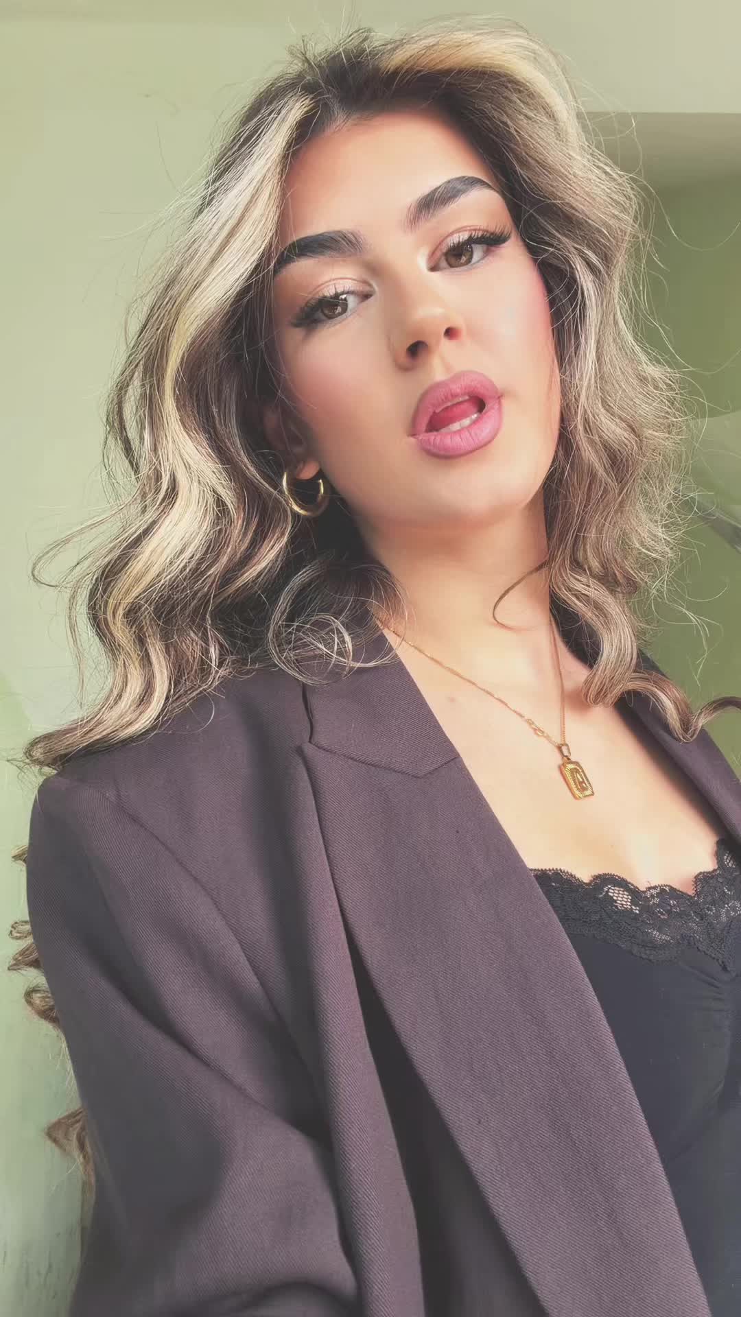 @anjoooo