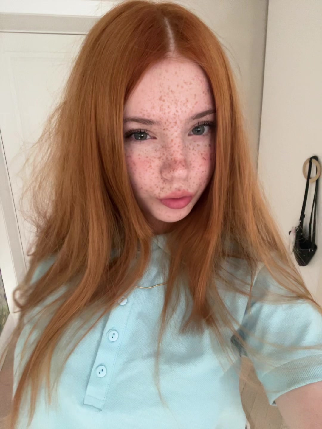 @Alice Sparkly🗡️