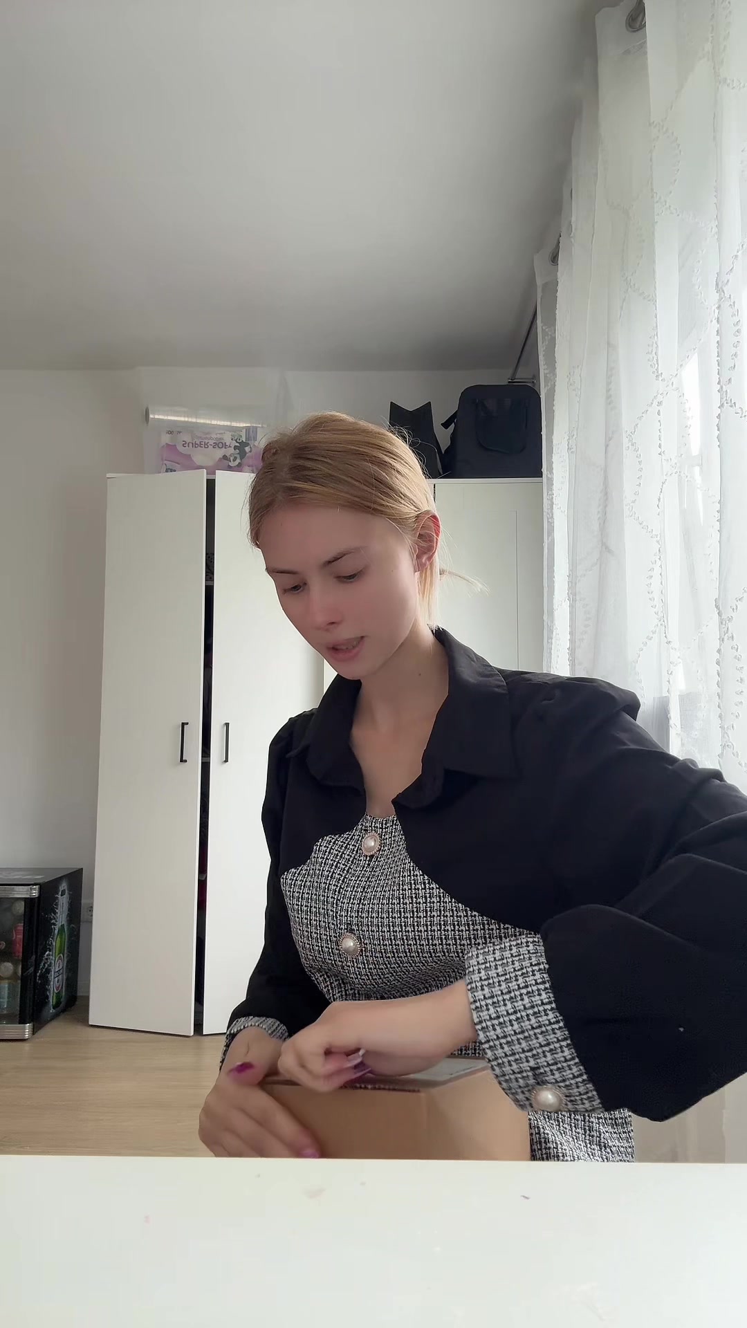 @karina