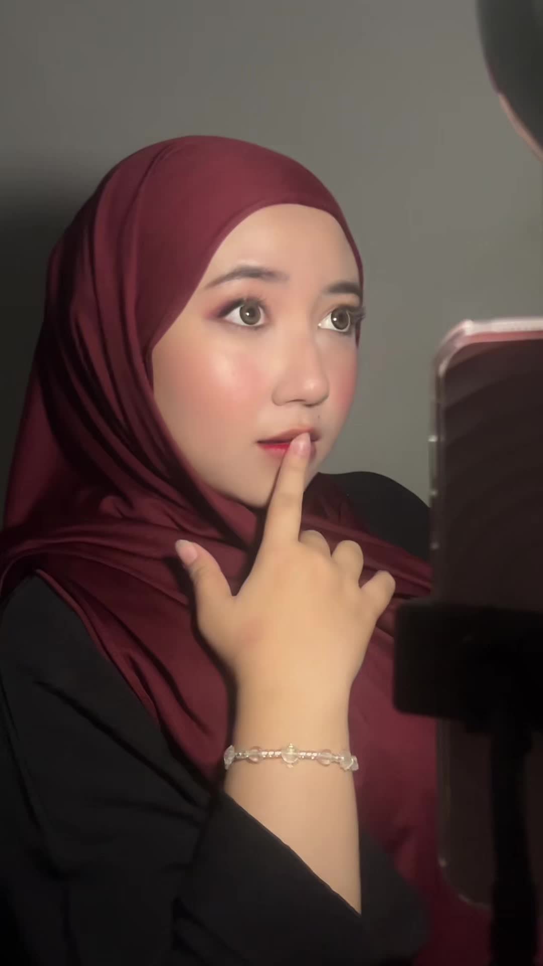 @Naadiya Maskati