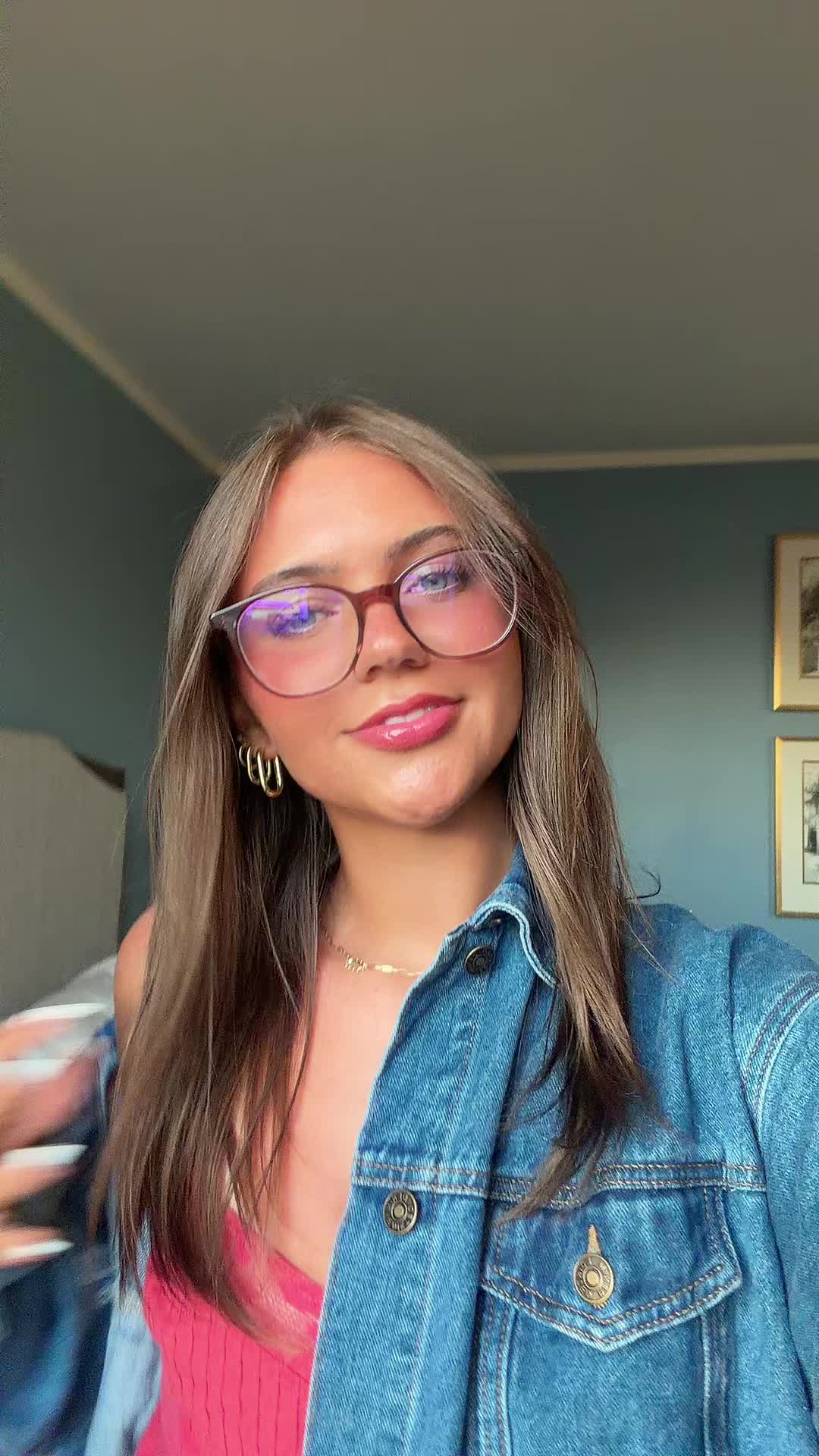 @Clara 🦭