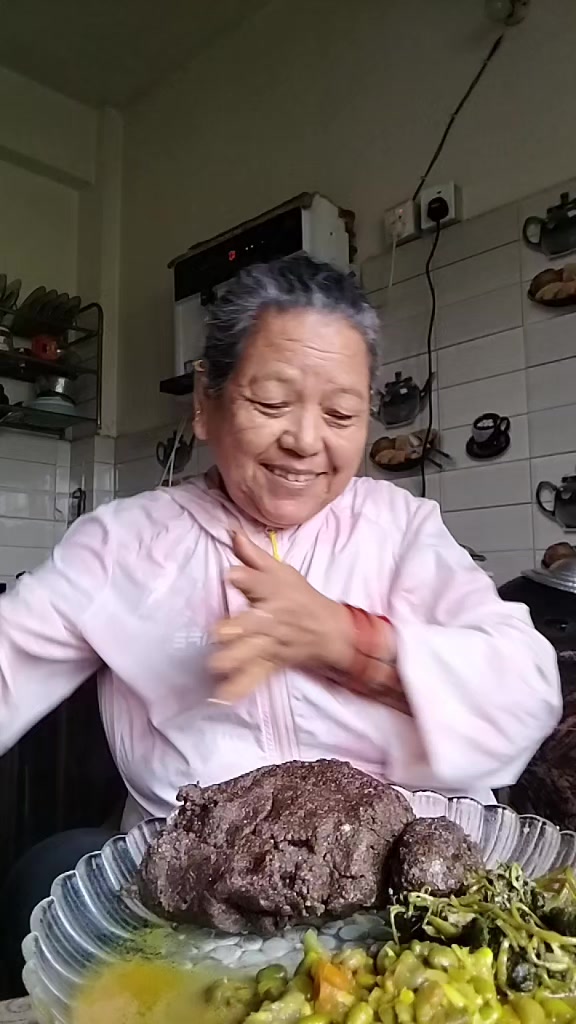 @meera gurung