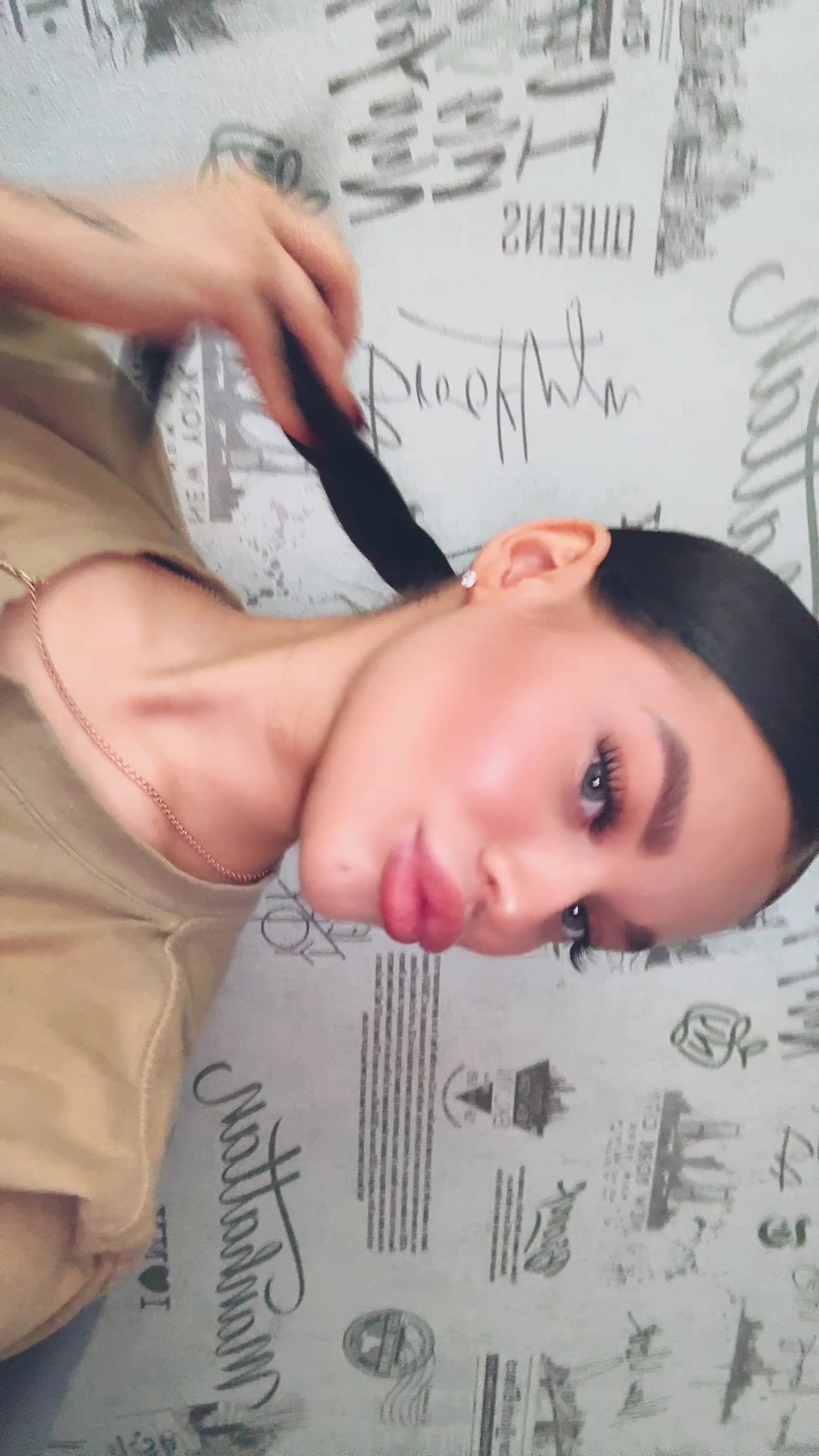 @a.lina045