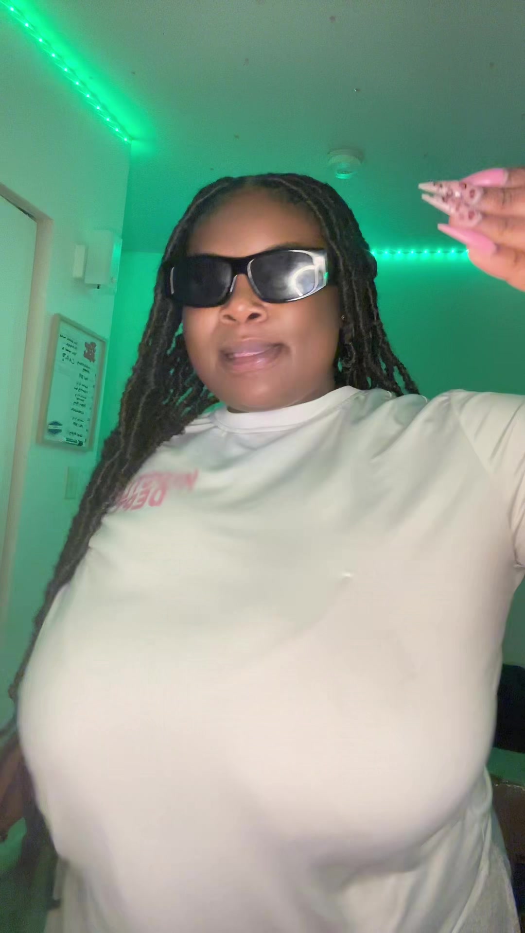 @Tittywappp
