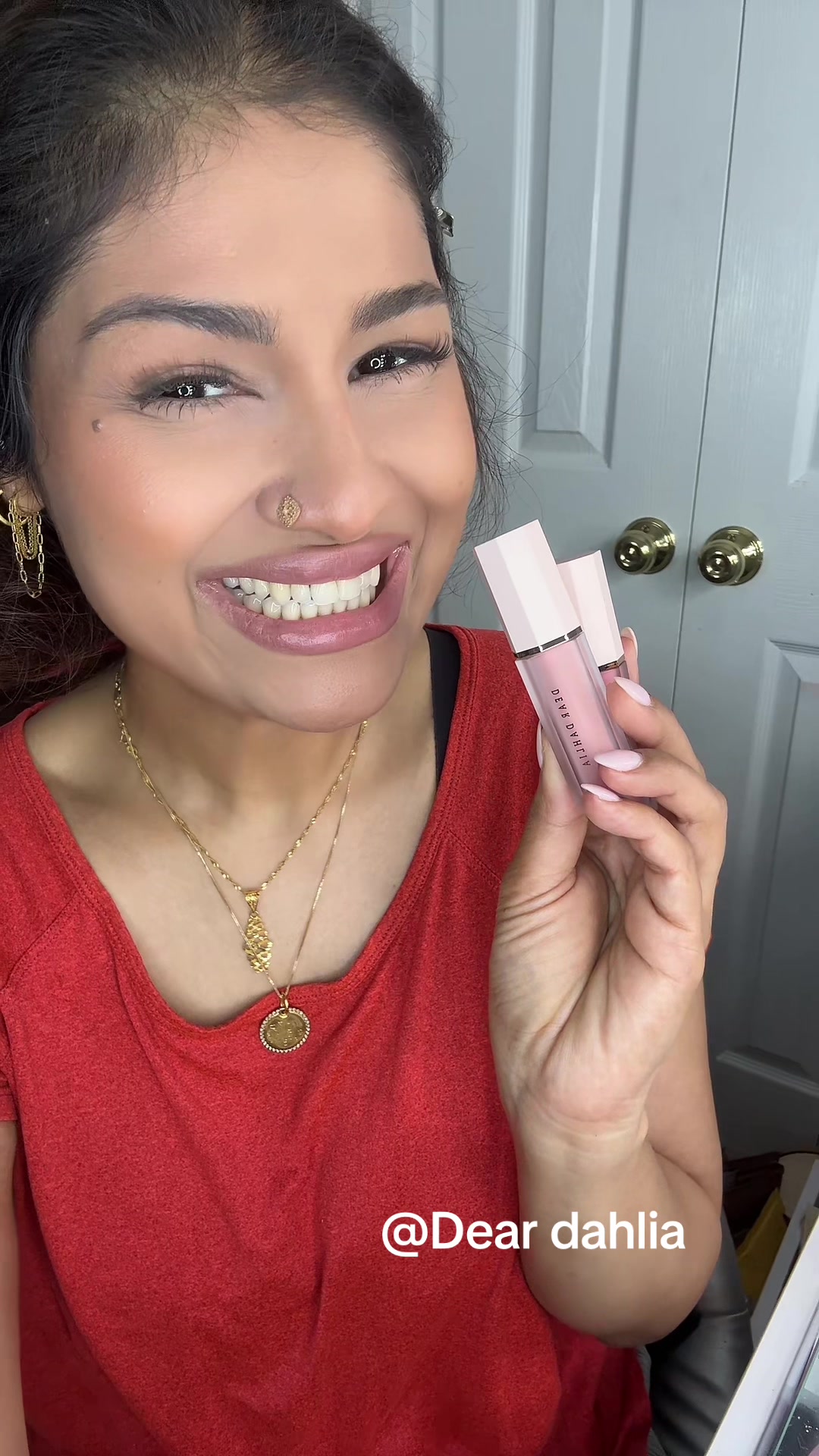 @MakeupLaveena