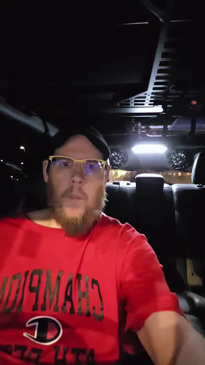 @redneckSethRogen