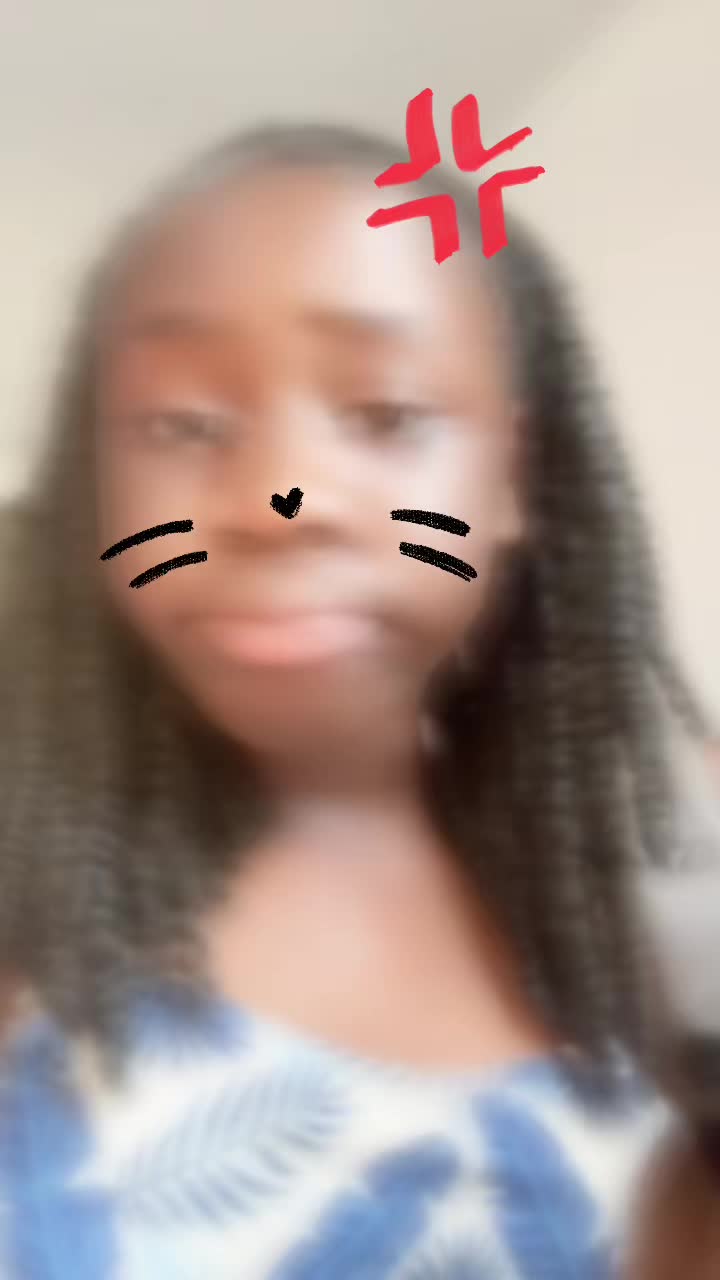 @’Qůėėņmårí🇱🇷👸🏾🤍‘