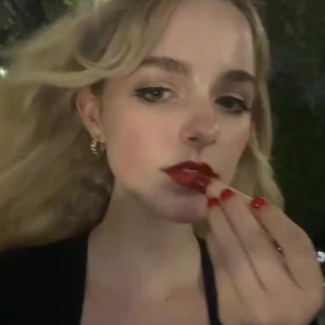 @Sofi ˖ ִֶָ