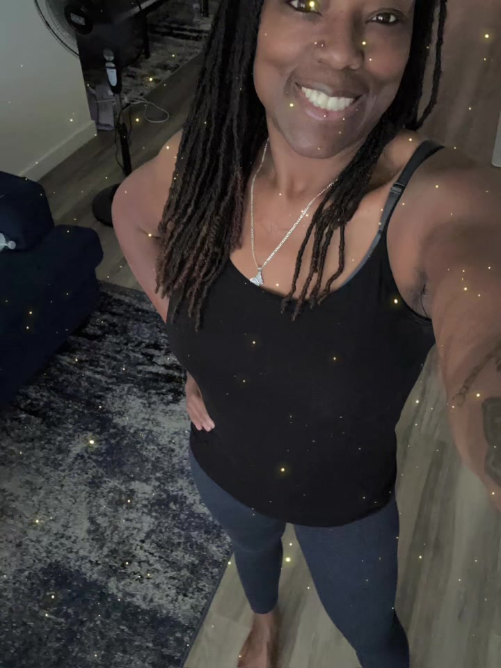 @Ms. Tay_539